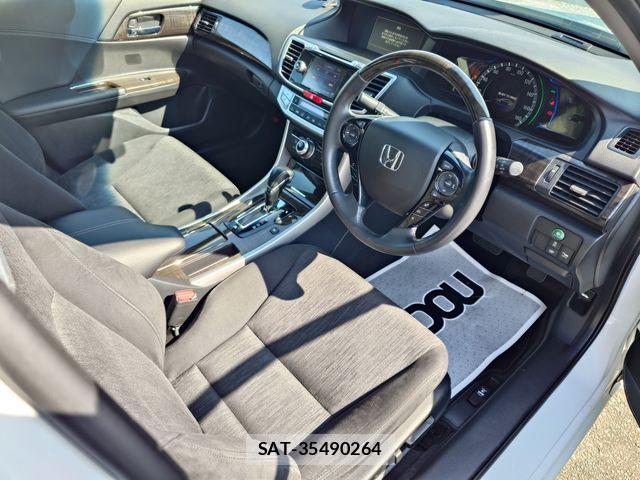 Honda ACCORD HYBRID 2014-11 6674774-10