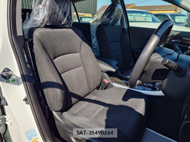 Honda ACCORD HYBRID 2014-11 6674774-11