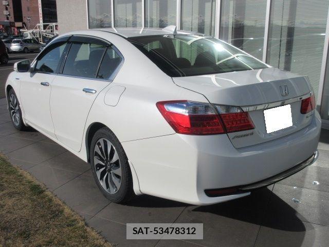 Honda ACCORD HYBRID 2013-10 6715536-4