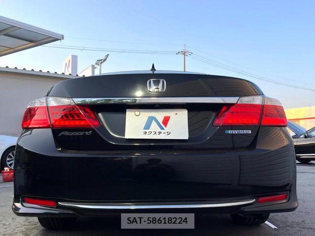 Honda ACCORD HYBRID 2015-07 6986098-13