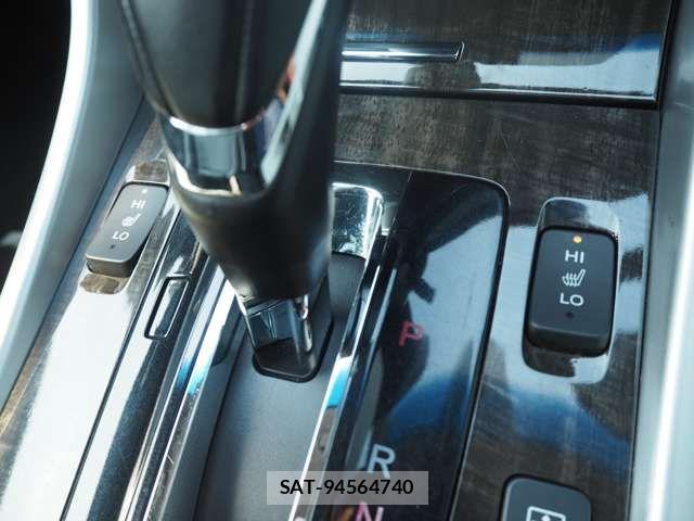 Honda ACCORD HYBRID 2013-06 6986028-14