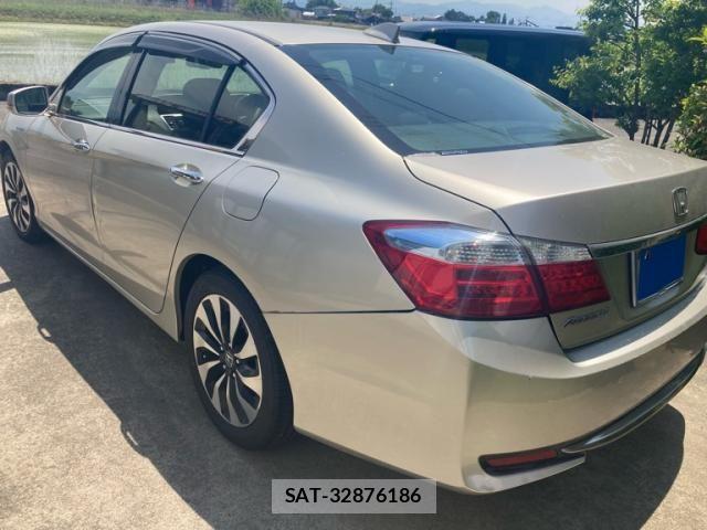 Honda ACCORD HYBRID 2014-06 6986064-3