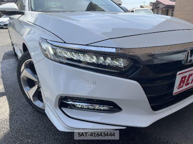 Honda ACCORD HYBRID 2020-07 6986024-25