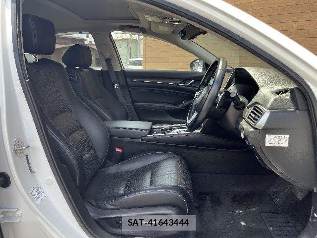 Honda ACCORD HYBRID 2020-07 6986024-3