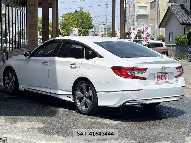 Honda ACCORD HYBRID 2020-07 6986024-8