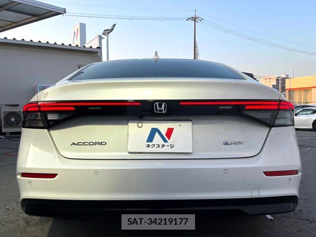 Honda ACCORD HYBRID 2024-04 6985979-16