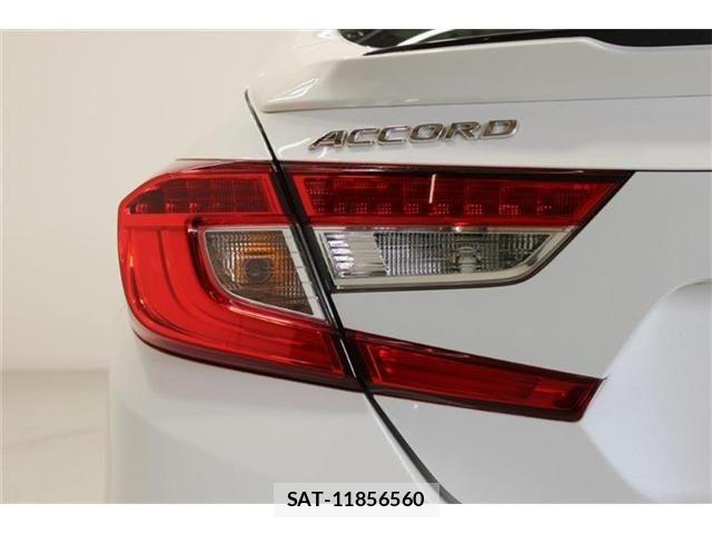 Honda ACCORD HYBRID 2022-01 7057069-19