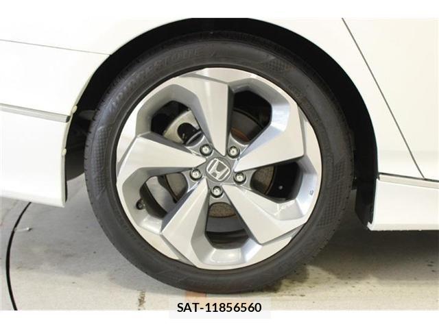 Honda ACCORD HYBRID 2022-01 7057069-23