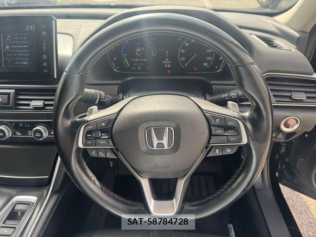 Honda ACCORD HYBRID 2021-07 7057071-11