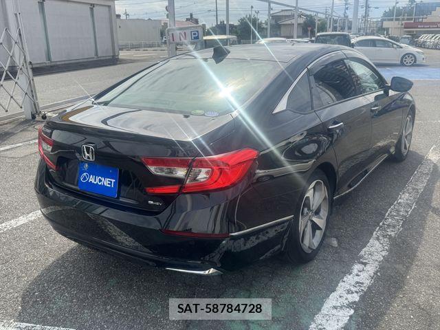 Honda ACCORD HYBRID 2021-07 7057071-4