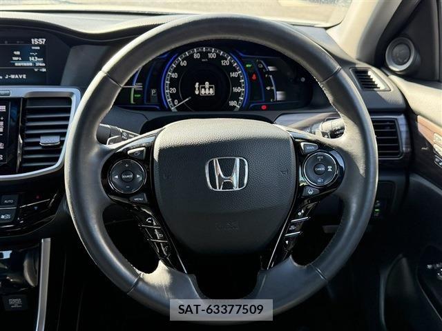 Honda ACCORD HYBRID 2016-06 7213921-16