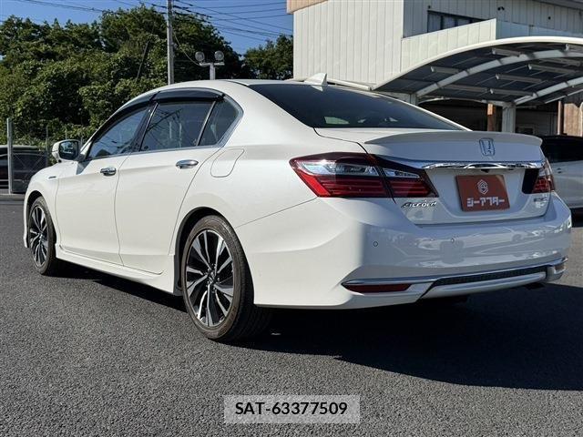 Honda ACCORD HYBRID 2016-06 7213921-21