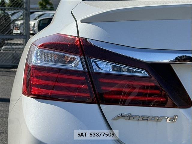 Honda ACCORD HYBRID 2016-06 7213921-27