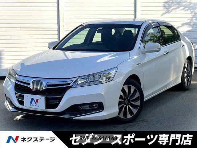 Honda ACCORD HYBRID 2014-04 7213915-0