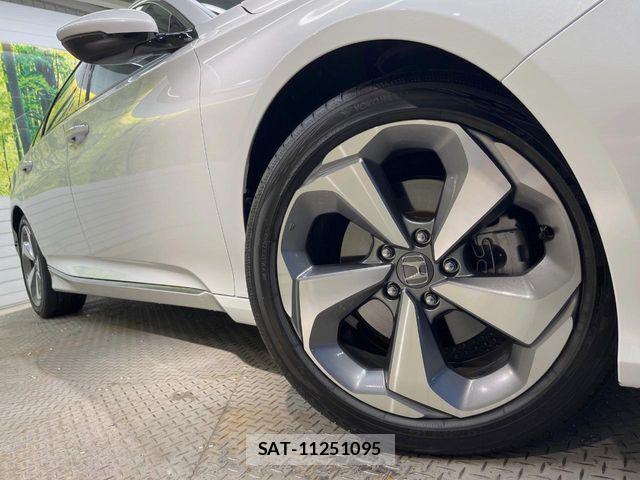 Honda ACCORD HYBRID 2020-09 7213943-12