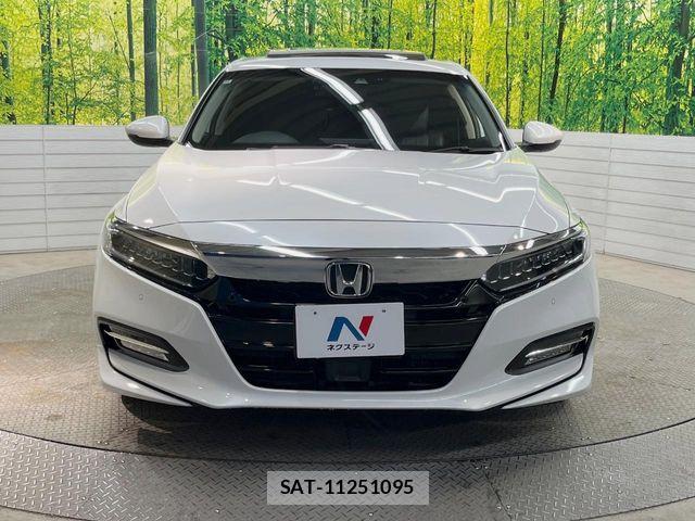 Honda ACCORD HYBRID 2020-09 7213943-13