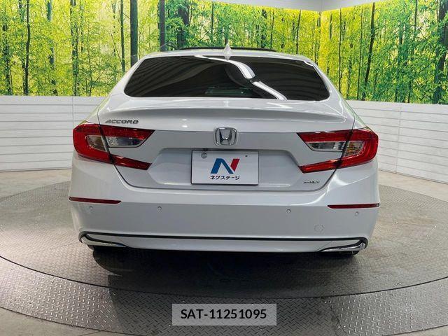 Honda ACCORD HYBRID 2020-09 7213943-14