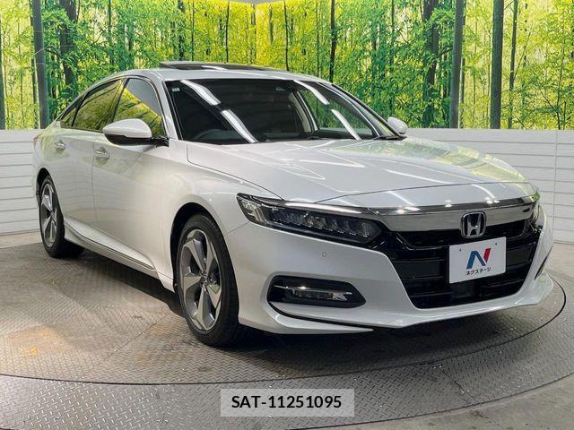 Honda ACCORD HYBRID 2020-09 7213943-15