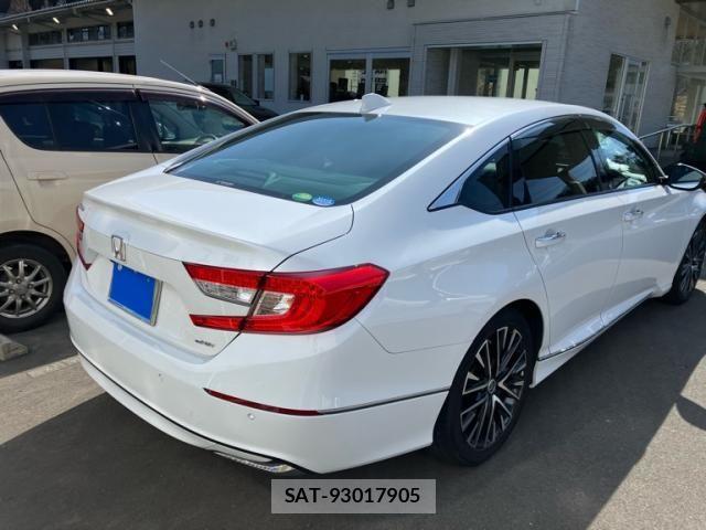 Honda ACCORD HYBRID 2021-07 7213948-5