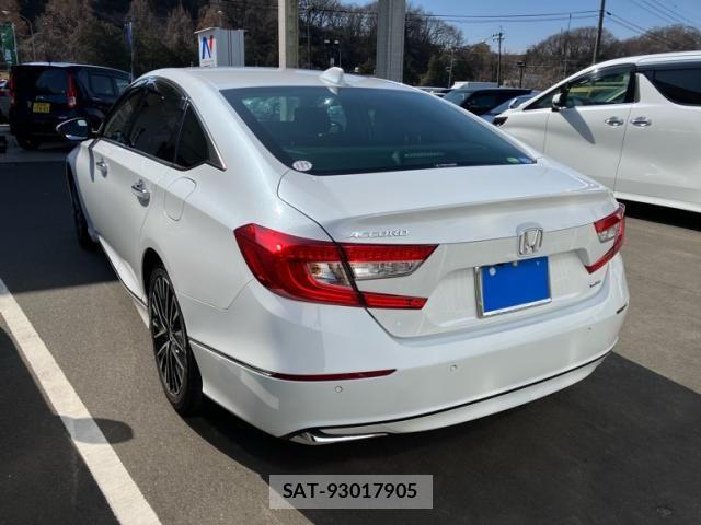 Honda ACCORD HYBRID 2021-07 7213948-6