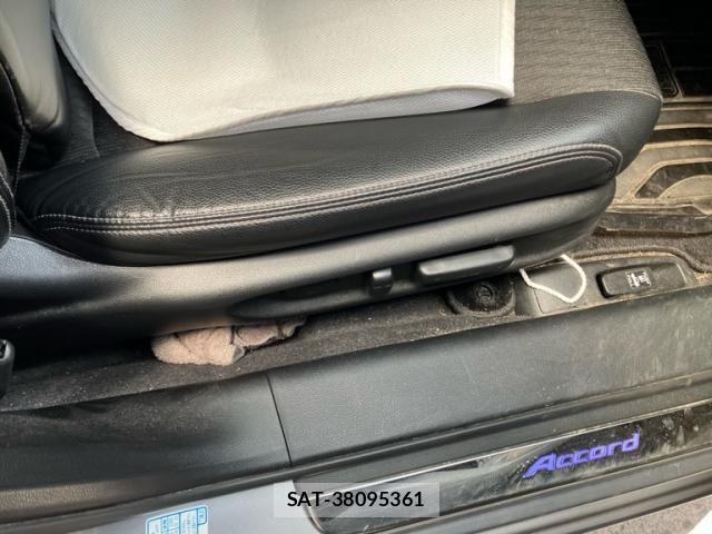 Honda ACCORD HYBRID 2016-08 7213929-14