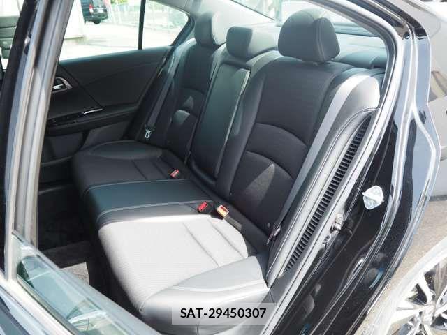 Honda ACCORD HYBRID 2016-09 7213922-9