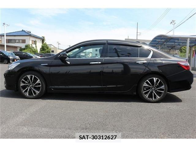 Honda ACCORD HYBRID 2016-11 7213925-10