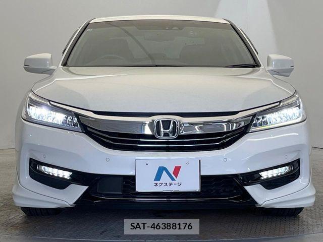 Honda ACCORD HYBRID 2019-04 7213924-13