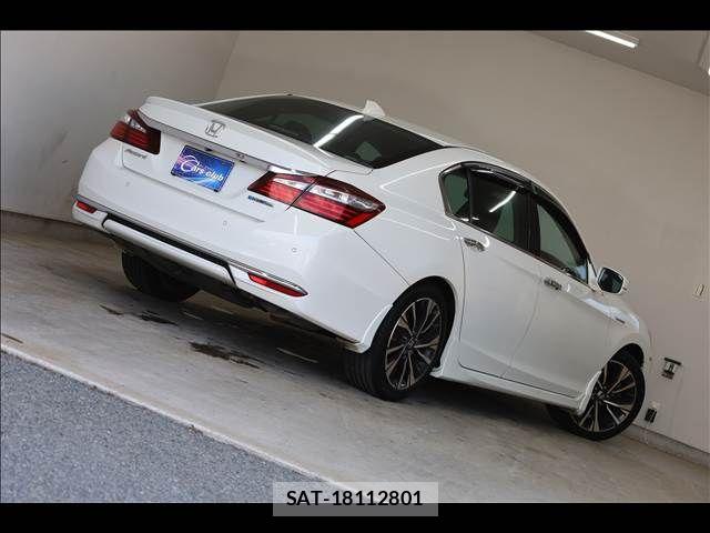Honda ACCORD HYBRID 2016-06 7249628-11
