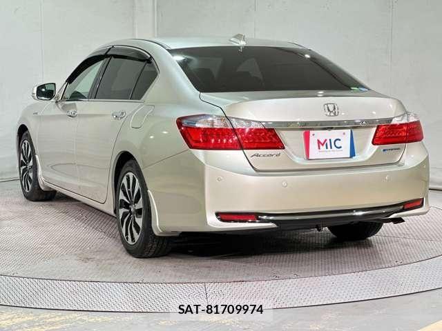 Honda ACCORD HYBRID 2013-09 7271303-5