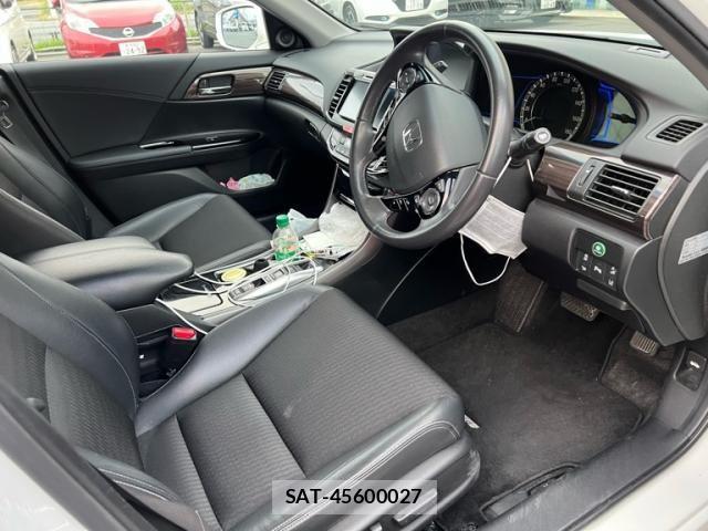Honda ACCORD HYBRID 2016-10 7325044-13