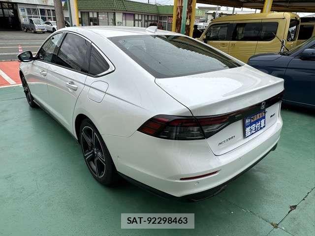 Honda ACCORD HYBRID 2025-01 7324972-1