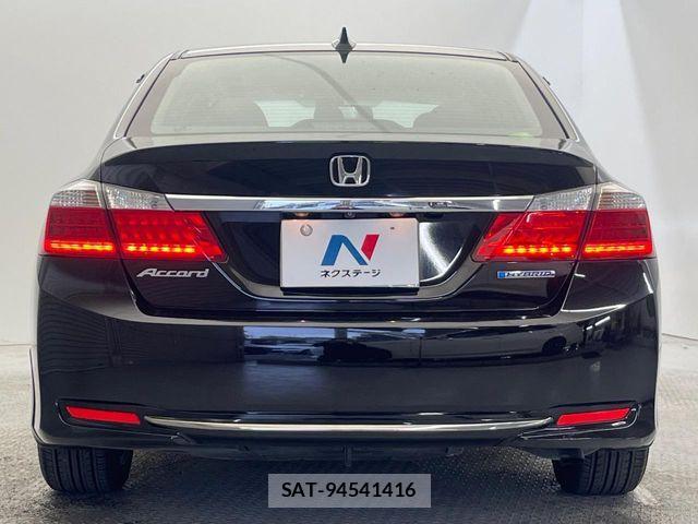 Honda ACCORD HYBRID 2014-01 7356592-14
