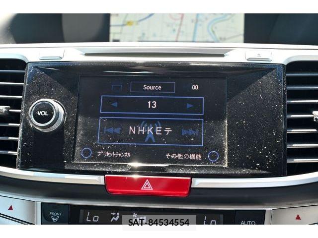 Honda ACCORD HYBRID 2013-12 7356594-17