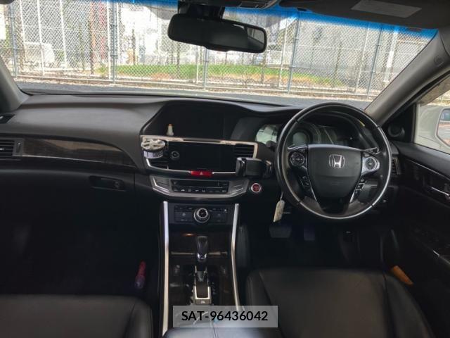 Honda ACCORD HYBRID 2013-07 7356593-20