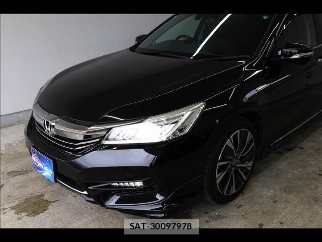 Honda ACCORD HYBRID 2017-06 7390869-12