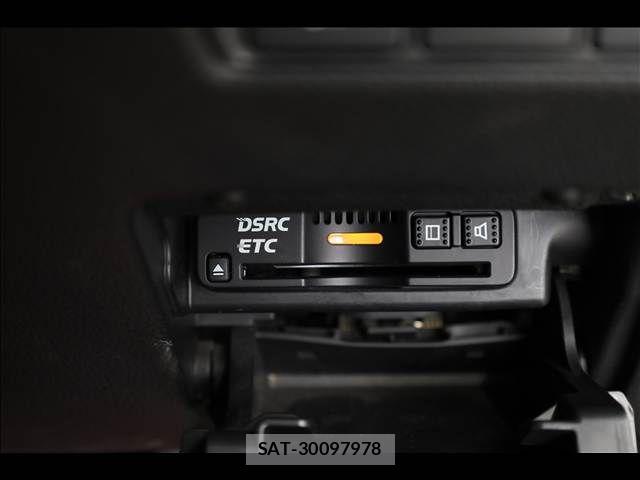 Honda ACCORD HYBRID 2017-06 7390869-14