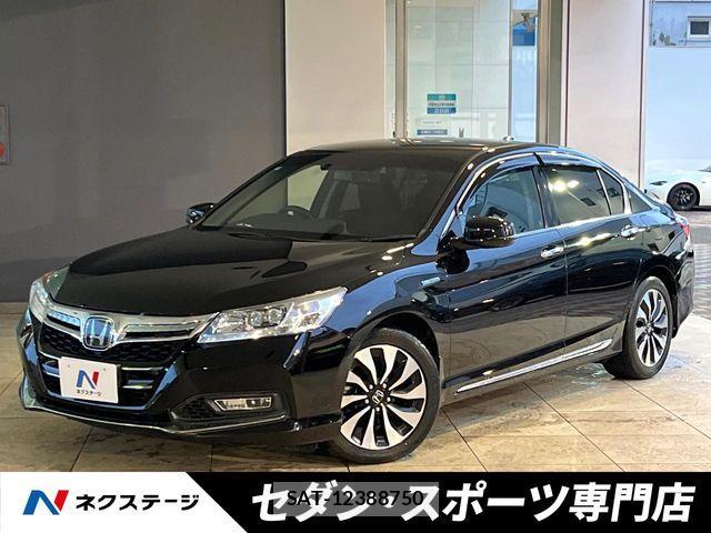 Honda ACCORD HYBRID 2016-03 7390870-0
