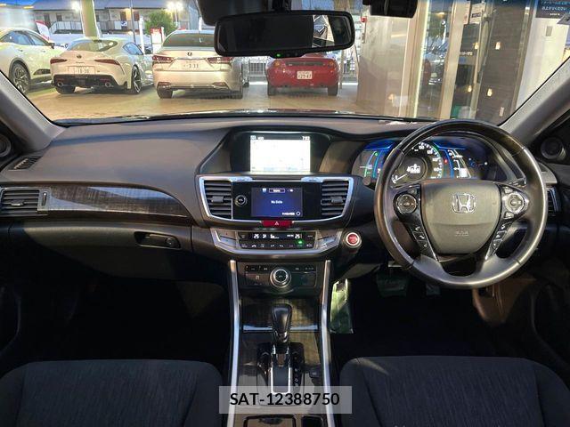 Honda ACCORD HYBRID 2016-03 7390870-1