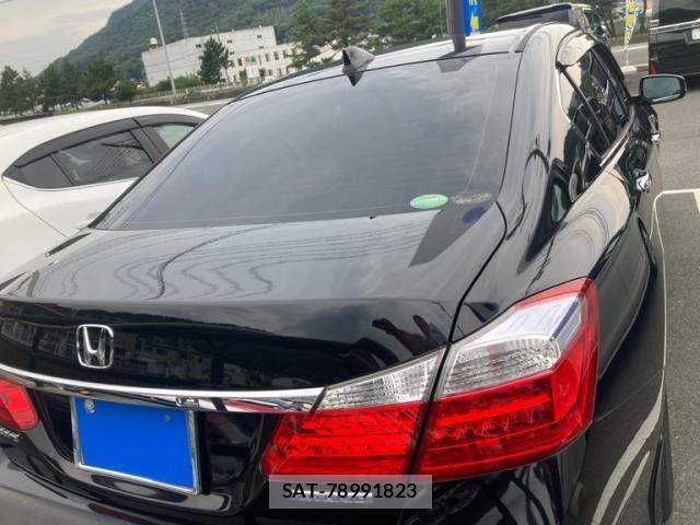 Honda ACCORD HYBRID 2013-08 7452560-3