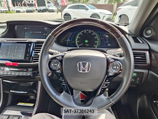 Honda ACCORD HYBRID 2016-11 7508018-12