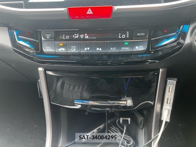Honda ACCORD HYBRID 2016-10 7499289-24
