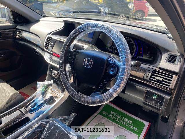 Honda ACCORD HYBRID 2013-09 7719945-3