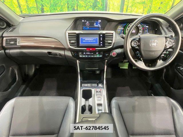 Honda ACCORD HYBRID 2017-02 7782158-1