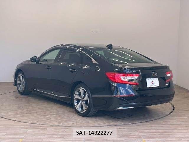 Honda ACCORD HYBRID 2021-06 7960228-16