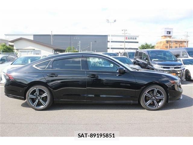 Honda ACCORD HYBRID 2024-06 7978292-13