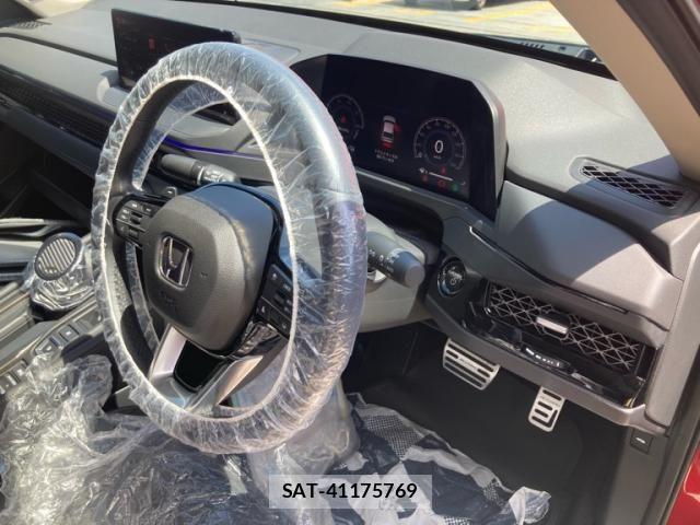 Honda ACCORD HYBRID 2024-04 8034093-12