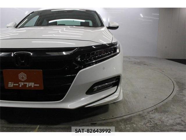 Honda ACCORD HYBRID 2020-06 8072633-13
