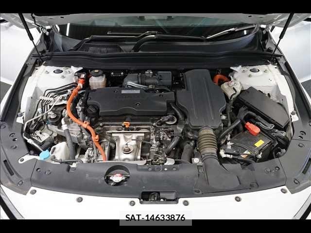 Honda ACCORD HYBRID 2020-05 8127395-19