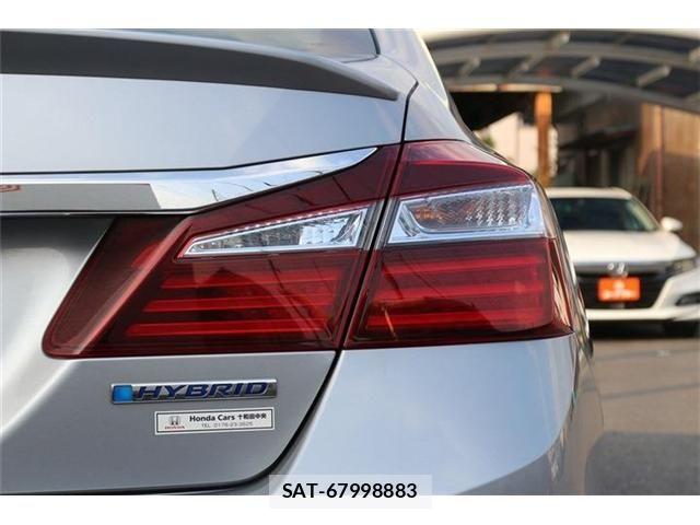 Honda ACCORD HYBRID 2016-06 8145089-11